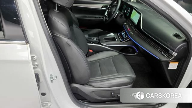 Hyundai The New Grandeur IG Hybrid 2022 Белый из Кореи, фото 2