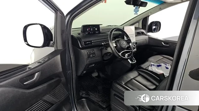 Hyundai Staria 2023 Серый из Кореи, фото 2