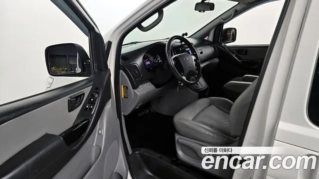 Hyundai The New Grand Starex 2019 Белый из Кореи, фото 2