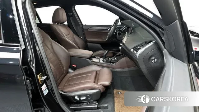 BMW X4 (G02) 2020 Черный из Кореи, фото 2