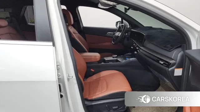 Kia The New Sportage 5th Generation Hybrid 2025 Белый из Кореи, фото 2