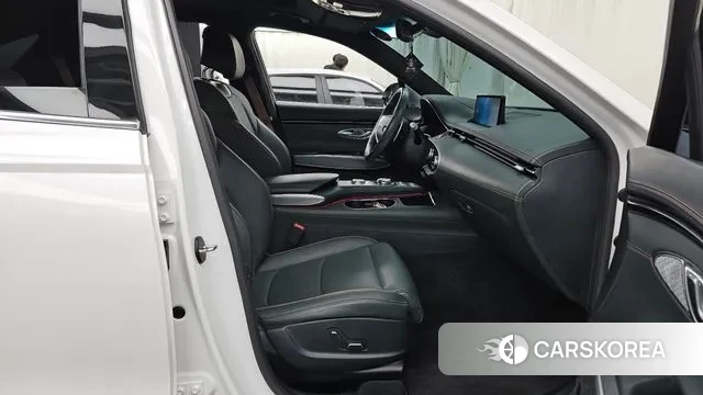 Genesis GV70 2021 Белый из Кореи, фото 2