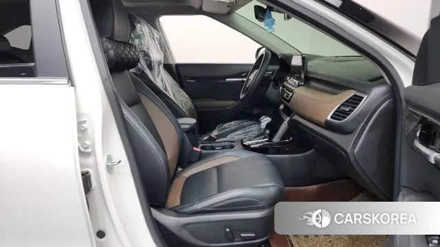 Kia Seltos 2020 Белый из Кореи, фото 2