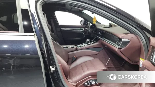 Porsche Panamera (971) 2020 Черный из Кореи, фото 2