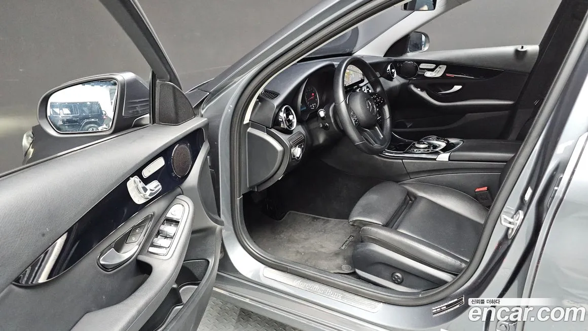 Mercedes-Benz C-Class W205 id 2033338 из Кореи 2