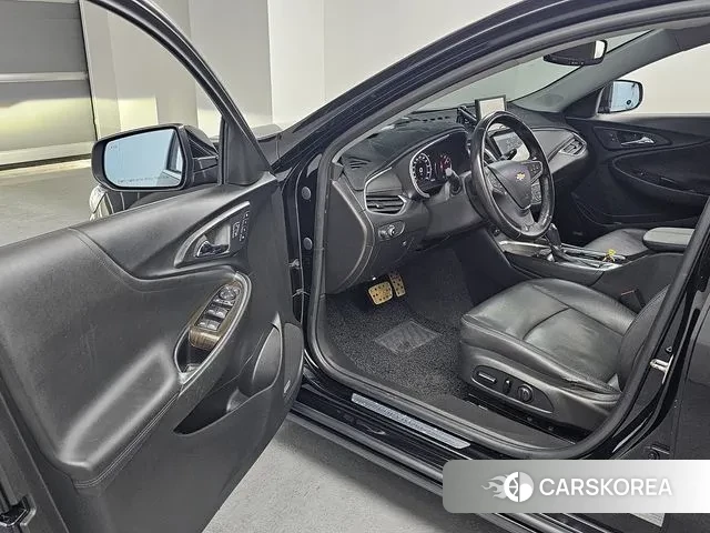 Chevrolet (GM Daewoo) The New Malibu 2019 Черный из Кореи, фото 2