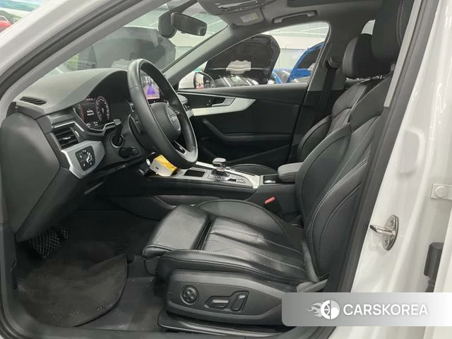 Audi A4L 2023 Белый из Китая, фото 2