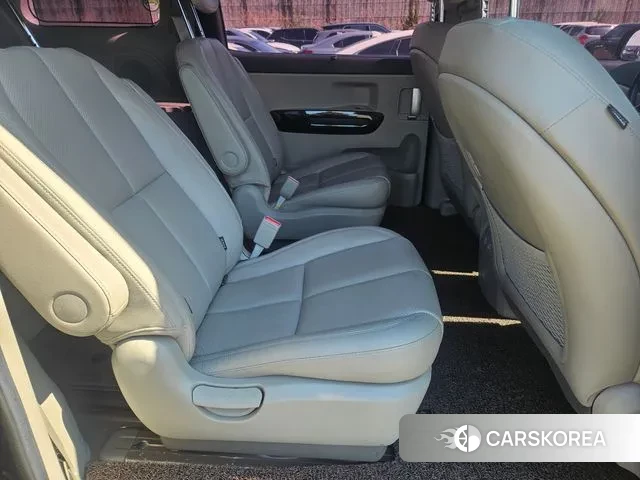Kia The New Carnival 2019 Серый из Кореи, фото 2