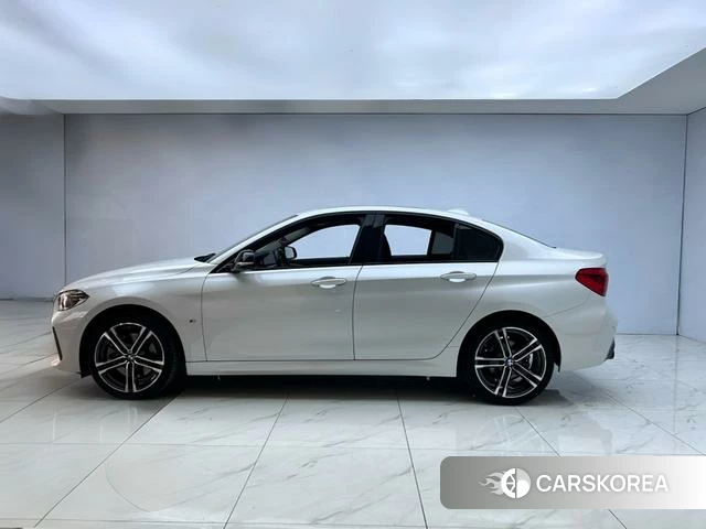 BMW 1 series 2022 Белый из Китая, фото 2