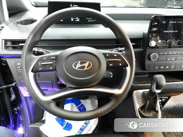 Hyundai Staria 2024 Черный из Кореи, фото 2