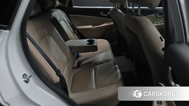 Hyundai Kona Hybrid 2019 Белый из Кореи, фото 2