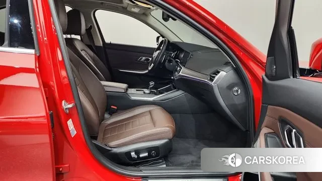 BMW 3 Series (G20) 2019 Красный из Кореи, фото 2