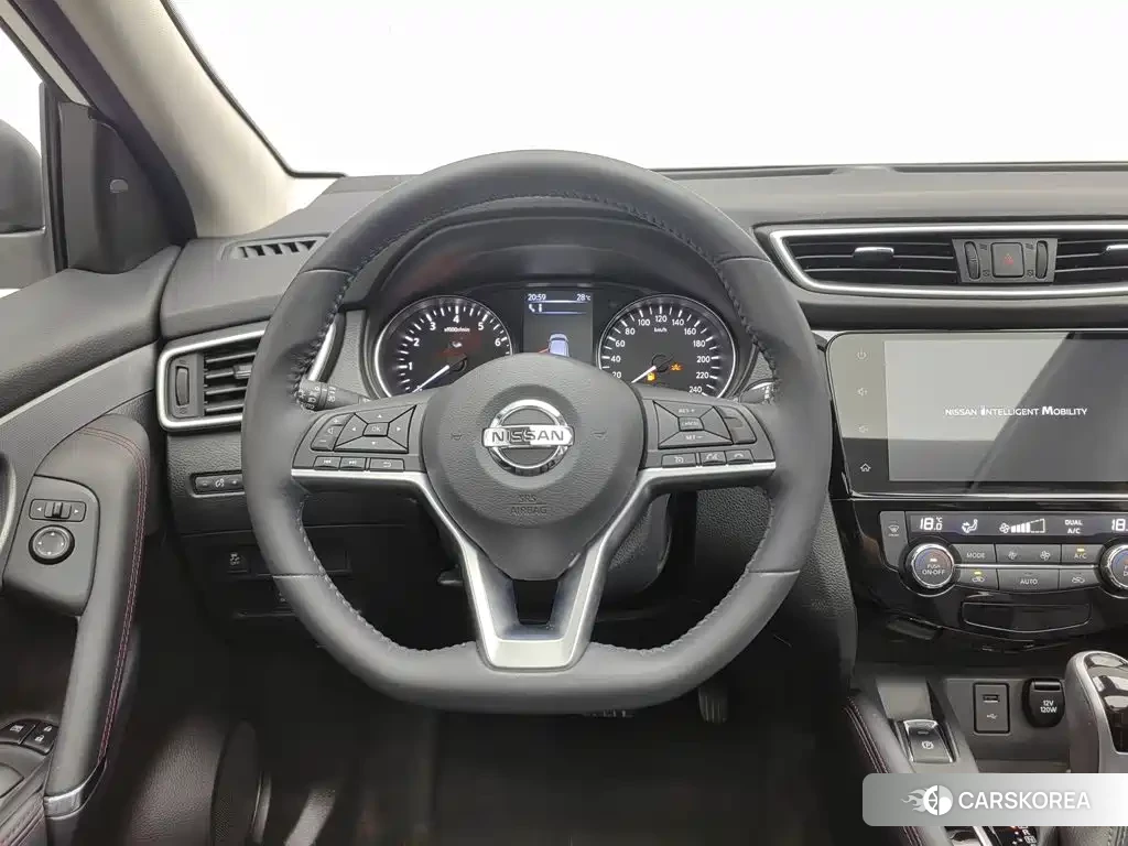 Nissan Qashqai 2023 Белый из Китая, фото 2