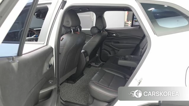 Chevrolet (GM Daewoo) Trax Crossover 2023 Белый из Кореи, фото 2