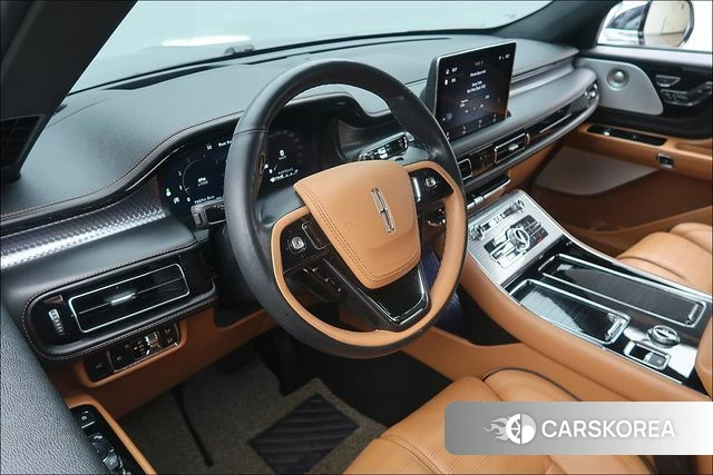 Lincoln Aviator 2nd generation 2022 Серый из Кореи, фото 2