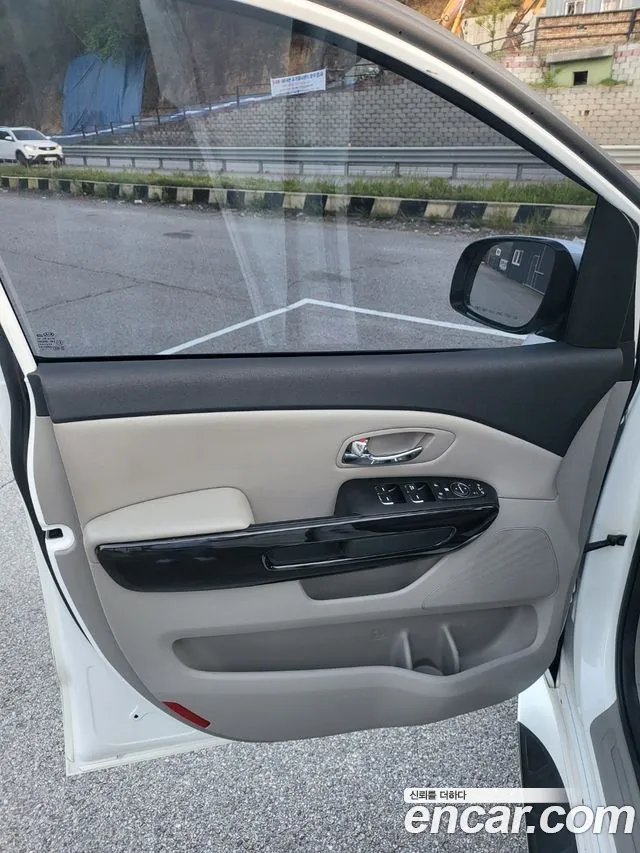 Kia The New Carnival id 2710004 из Кореи 2