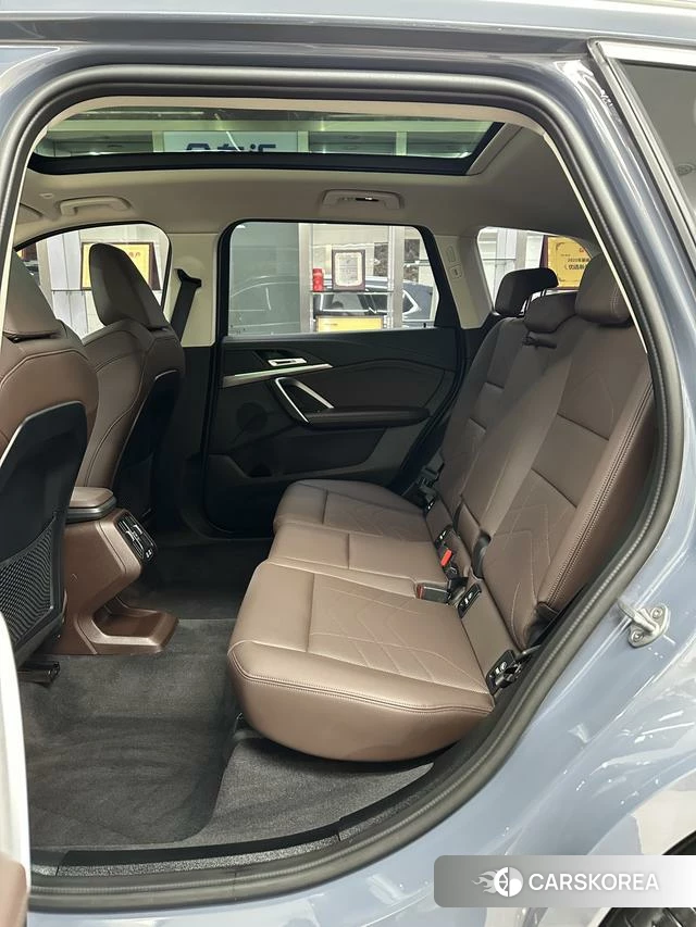 BMW X1 2023 Синий из Китая, фото 2