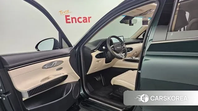 Genesis GV70 2022 Темно-зеленый из Кореи, фото 2