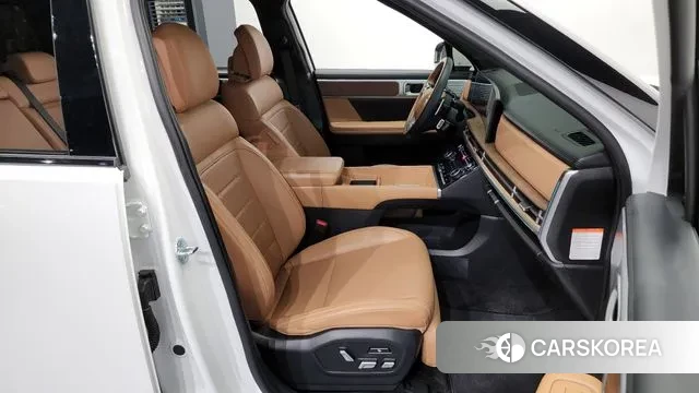 Hyundai Santa Fe (MX5) 2023 Белый из Кореи, фото 2