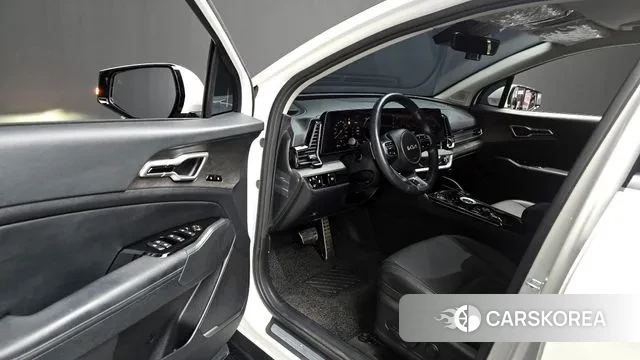 Kia Sportage 5th Generation 2024 Белый из Кореи, фото 2