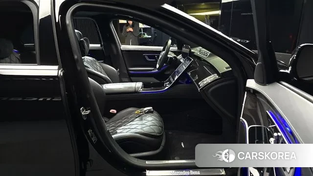 Mercedes-Benz S-Class W223 2024 Черный из Кореи, фото 2