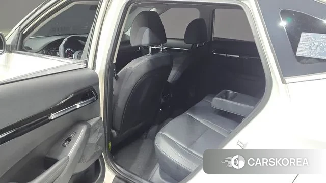 Kia Seltos 2022 Белый из Кореи, фото 2