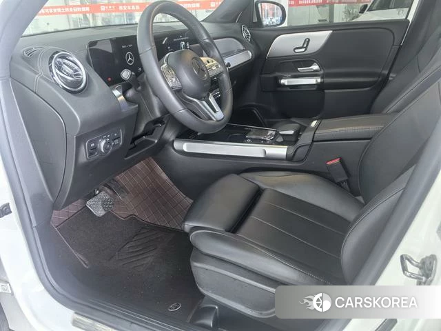 Mercedes-Benz GLB 2022 Белый из Китая, фото 2