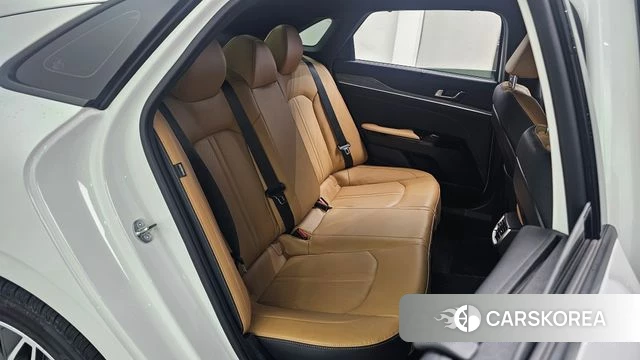 Kia K5 Hybrid 3rd Generation 2023 Белый из Кореи, фото 2