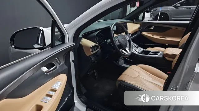 Hyundai The New Santa Fe 2023 Белый из Кореи, фото 2