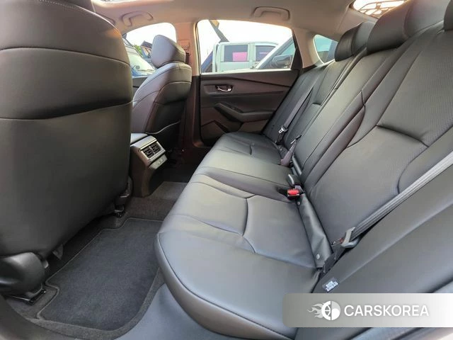 Honda Accord 11th Generation 2024 Белый из Кореи, фото 2