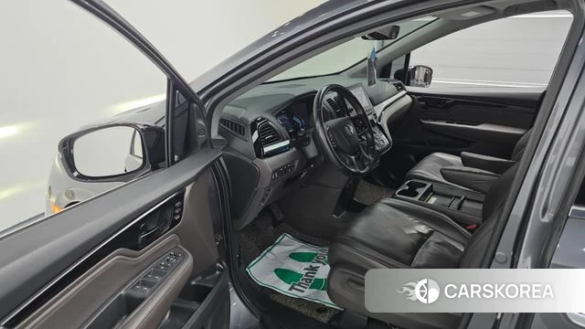 Honda Odyssey 2018 Серый из Кореи, фото 2