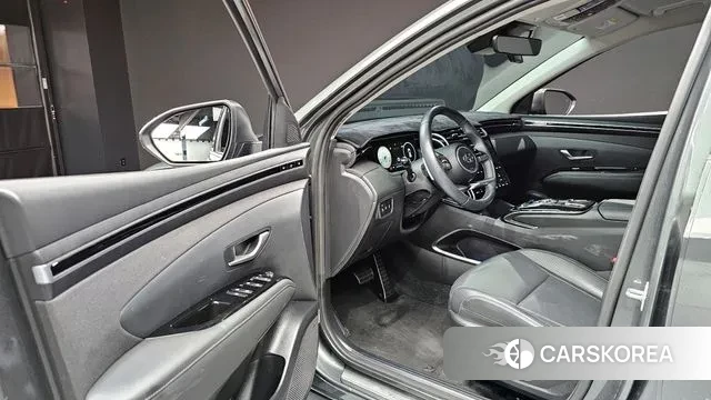 Hyundai Tucson (NX4) 2021 Серый из Кореи, фото 2