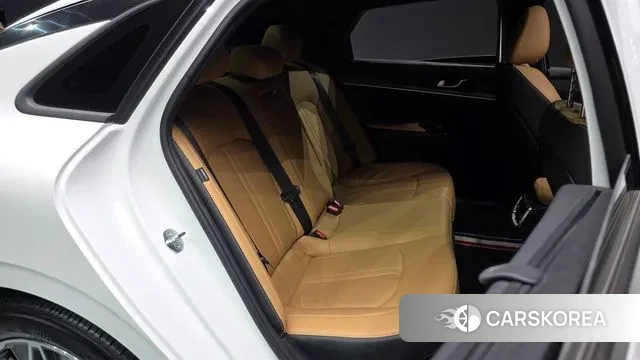 Kia K5 Hybrid 3rd Generation 2023 Белый из Кореи, фото 2