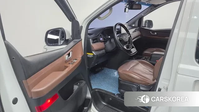 Hyundai The New Grand Starex 2019 Белый из Кореи, фото 2