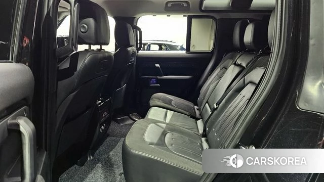 Land Rover Defender (L663) 2020 Черный из Кореи, фото 2