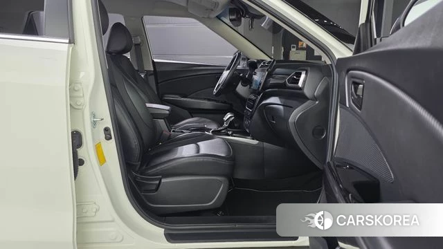 Ssangyong The New Tivoli Air 2024 Белый из Кореи, фото 2