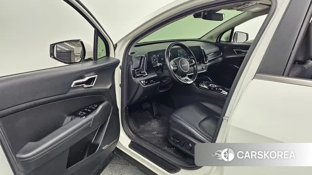 Kia Sportage 5th Generation 2022 Белый из Кореи, фото 2