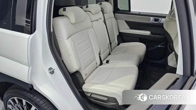 Hyundai Santa Fe (MX5) 2024 Белый из Кореи, фото 2