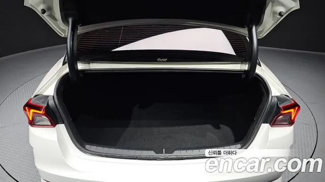 Kia K5 3rd generation 2019 Белый из Кореи, фото 2