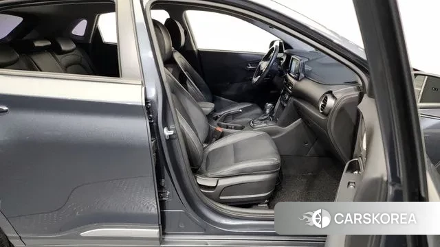 Hyundai Kona 2018 Серый из Кореи, фото 2