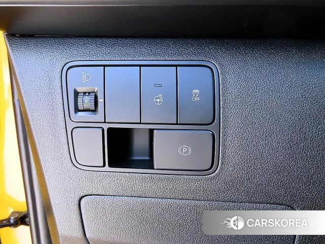 Hyundai Staria 2025 Желтый из Кореи, фото 2