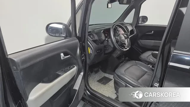 Kia The New Kia Ray 2024 Черный из Кореи, фото 2