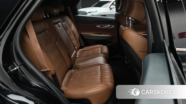 Genesis GV70 2021 Черный из Кореи, фото 2