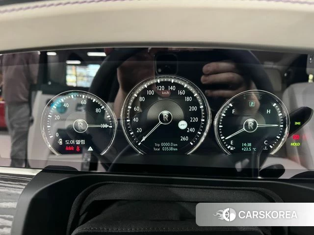 Rolls-Royce Ghost 2nd Generation 2022 Серебристо-серый из Кореи, фото 2
