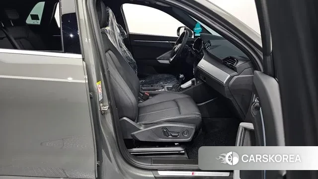 Audi Q3 (F3) id 2914876 из Кореи 2