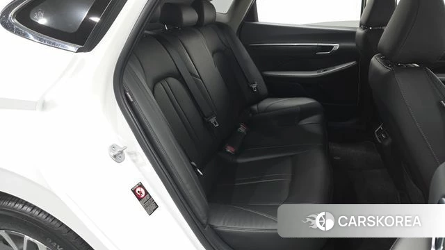 Hyundai Sonata (DN8) 2022 Белый из Кореи, фото 2