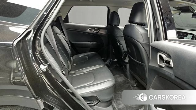 Kia Sportage 5th Generation Hybrid 2022 Черный из Кореи, фото 2