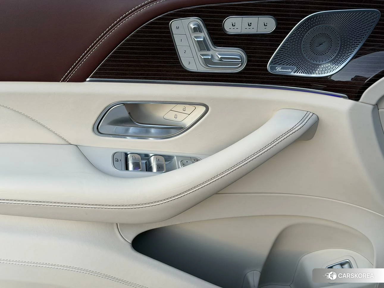 Mercedes-Benz Maybach GLS 2020 Черный из Китая, фото 2
