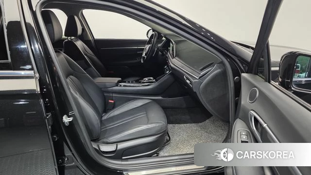 Hyundai Sonata (DN8) 2021 Черный из Кореи, фото 2