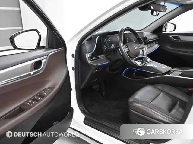 Hyundai Grandeur Hybrid (GN7) 2021 Белый из Кореи, фото 2